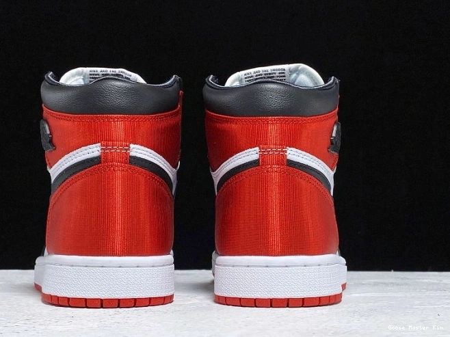 Jordan Air Black 1 CD0461-016 Satin Retro High Toe 0622